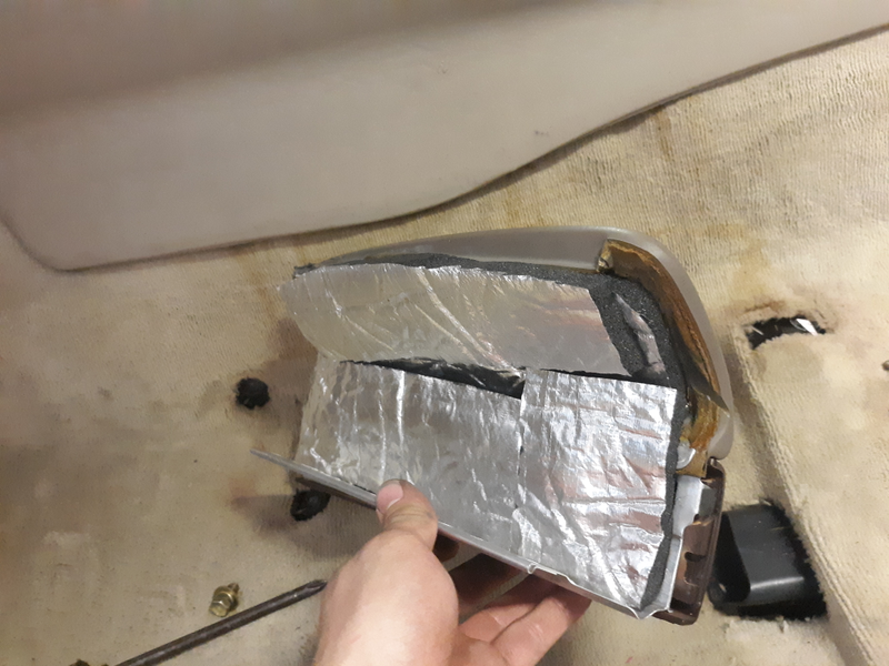 The ecu is sensitive to heat so everything’s covered in insulation. All that’s missing is a little velcro to keep the cover secured.
